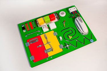 бизиборд дом