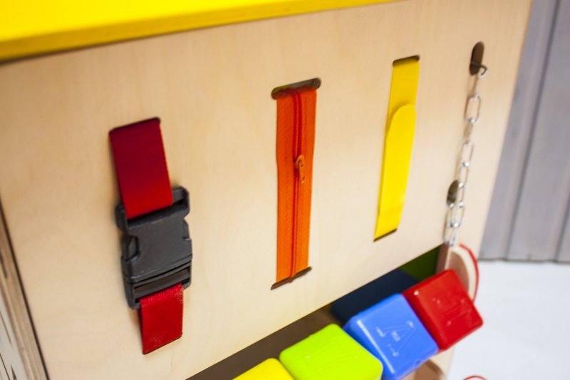 Бизиборд Дом