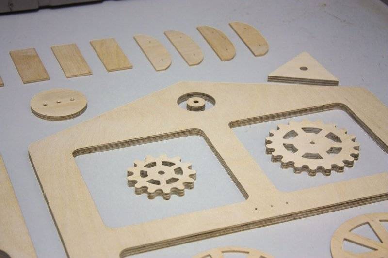 Бизиборд дом сделай сам