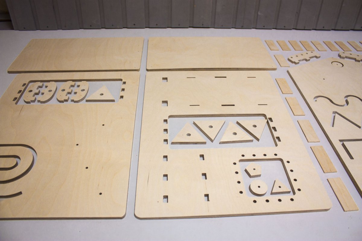 Бизиборд дом сделай сам